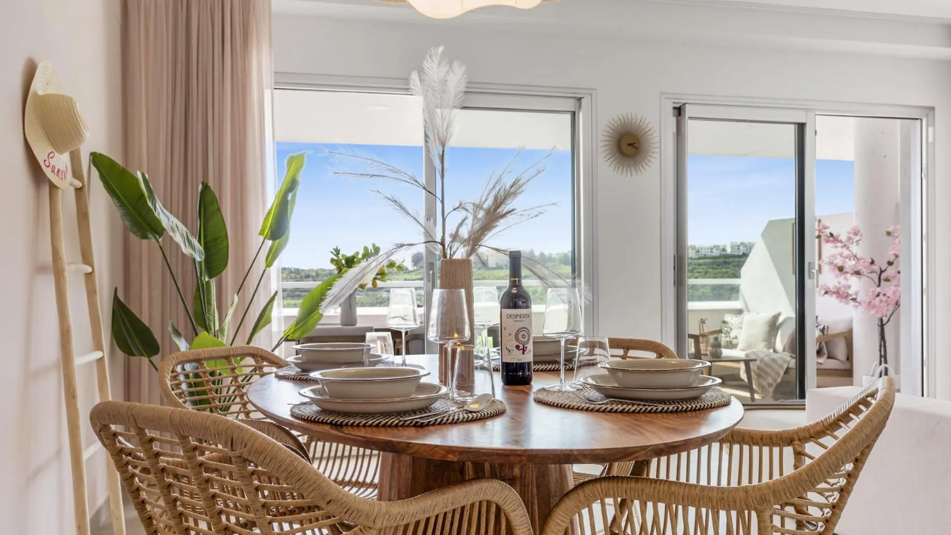 Vivi Homes - Sunshine Estepona Appartement